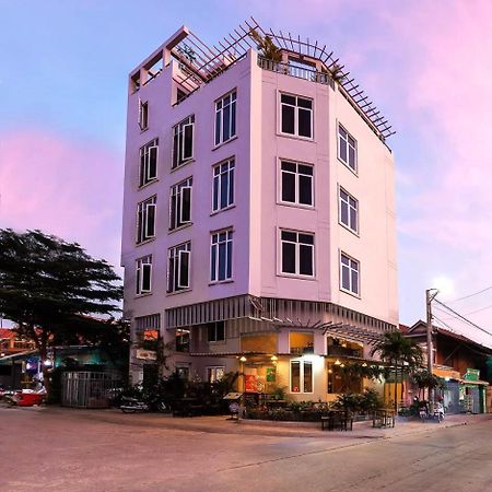 2N Residence Siem Reap Esterno foto